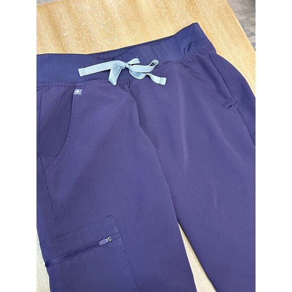 Figs Zamora Jogger Scrub Pants PURPLE SHADOW XS Petite - Picture 2 of 8